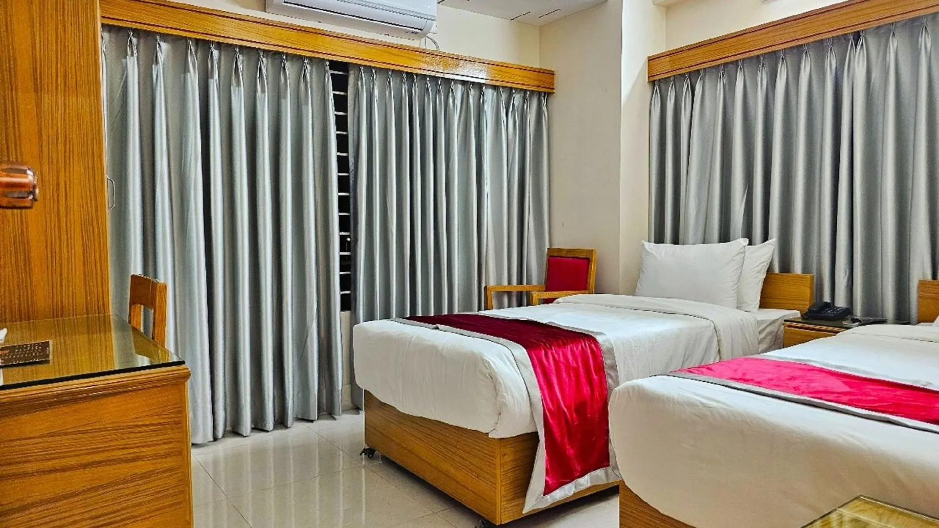 Hotel Safa Residency - Dhaka 3*,