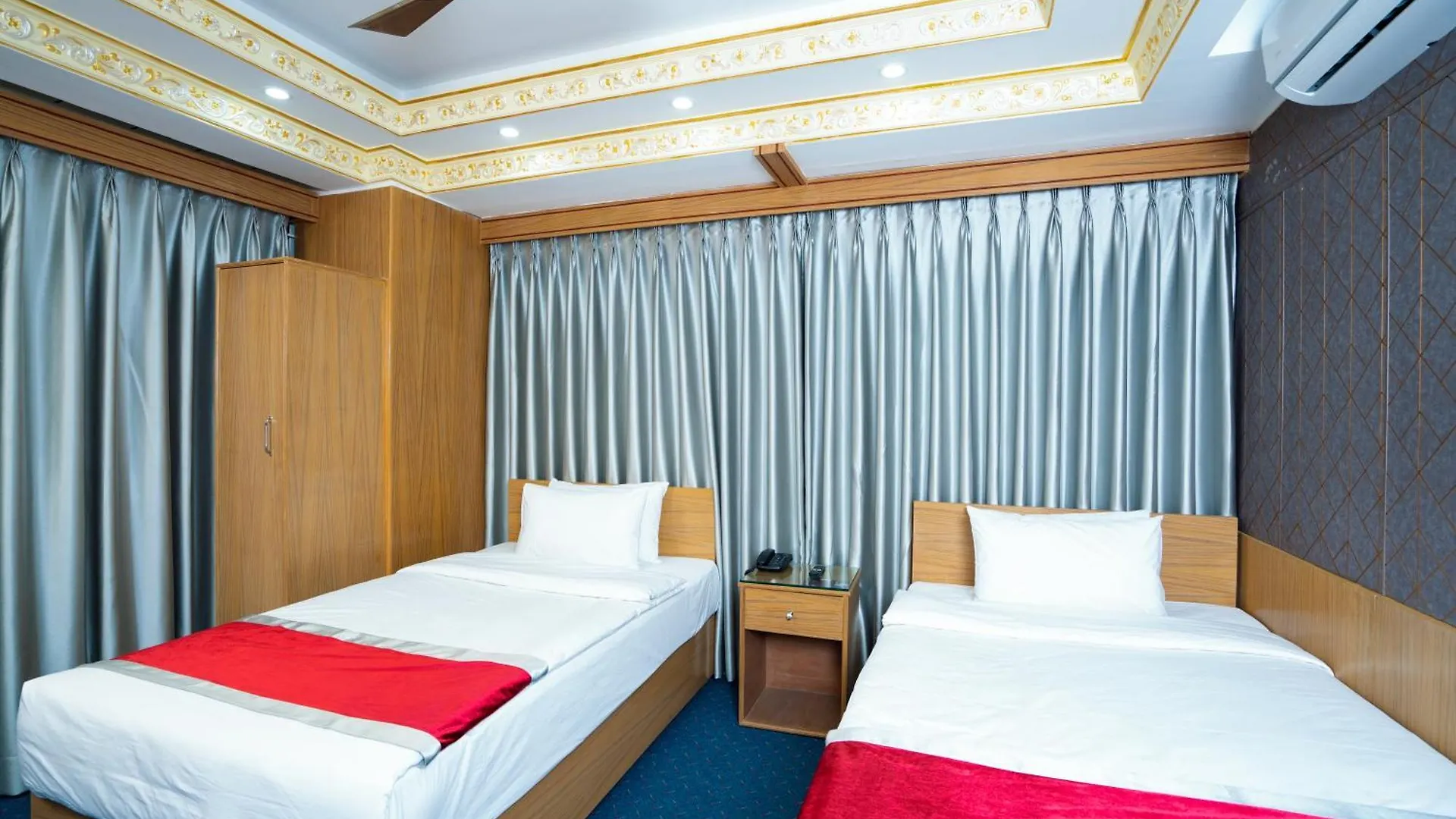 Hotel Safa Residency - Dhaka 3*,